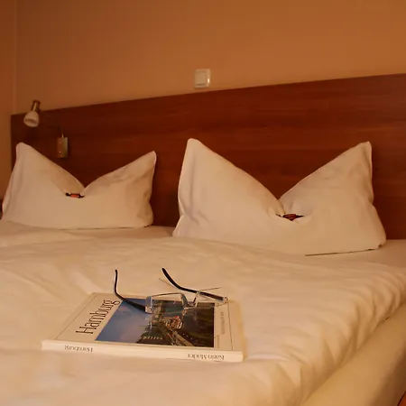 Hotel Achilleon Iii Geesthacht