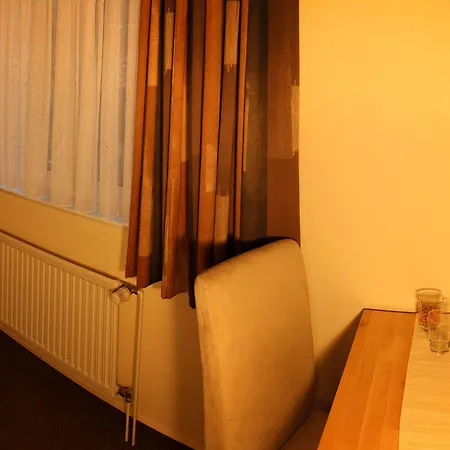 Achilleon Iii Geesthacht