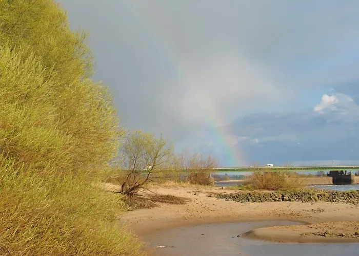 Achilleon Iii Отель Гестхахт