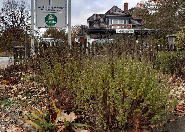 فندق Achilleon Iii