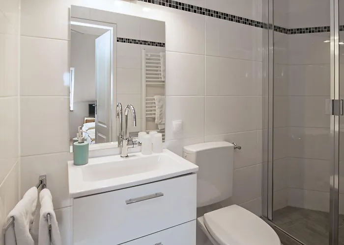 Achilleon Iii فندق 3*