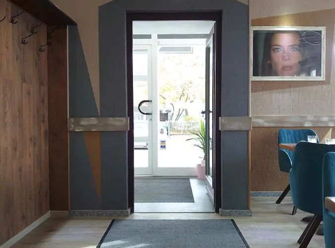 Achilleon Iii فندق غيزتاخت